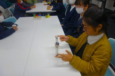 9b0cd67e-9783-42ae-b747-fde38cfda042