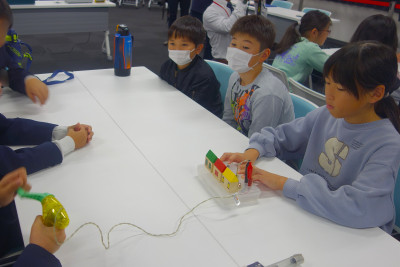 ebae55bd-30b9-4b3f-abf9-2ef6d999e1c6